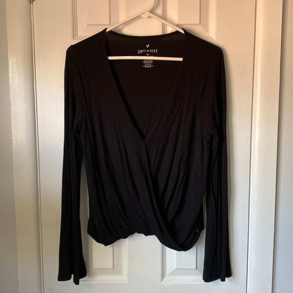 American Eagle soft & sexy black shirt